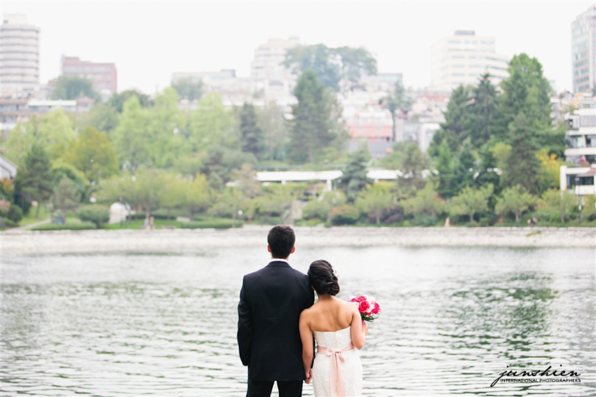 20 Canada wedding photography